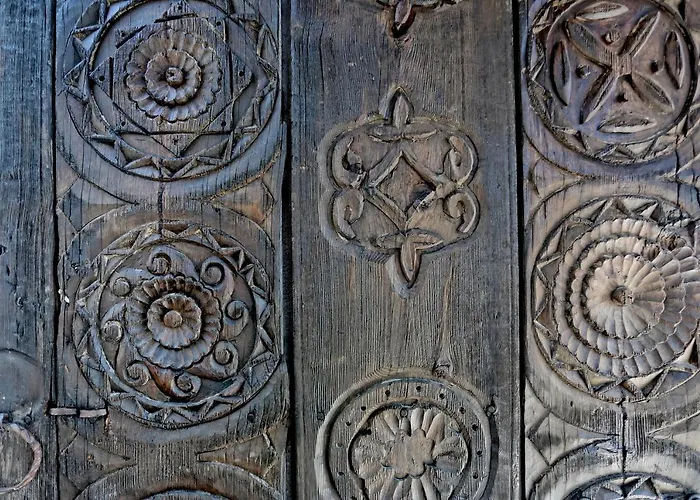 Alpsuites Safran אקיאקה