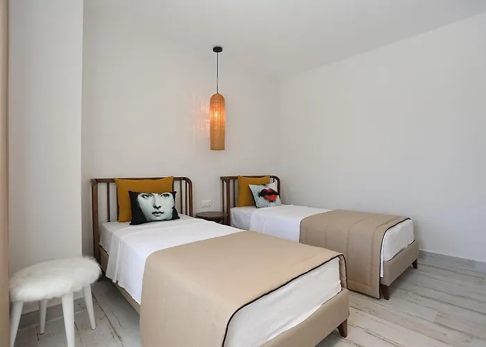 Alpsuites Safran אקיאקה