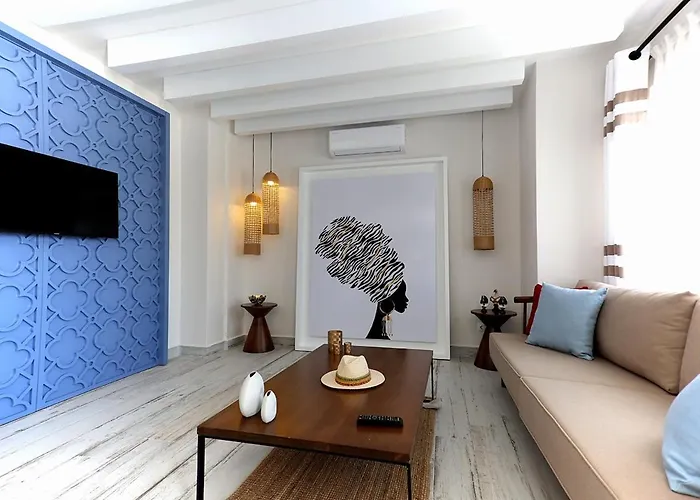 Alpsuites Safran アパート アクヤカ